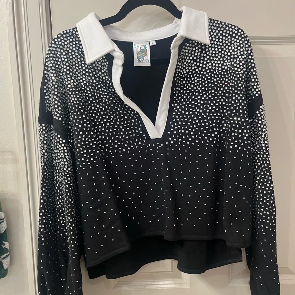 QUEEN OF SPARKLES Black and White Rhinestone Sweatshirt - Never Worn